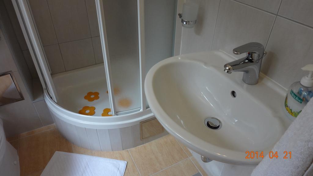 Room Mira Trogir Rum bild